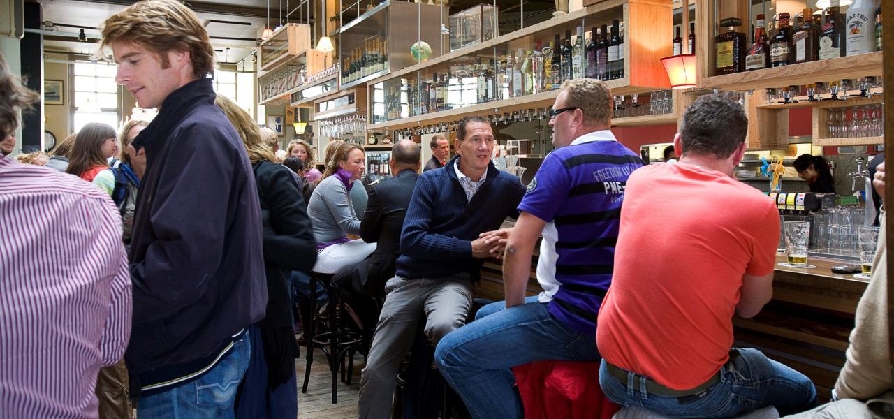 Bar - Hotel New York • by WestCord